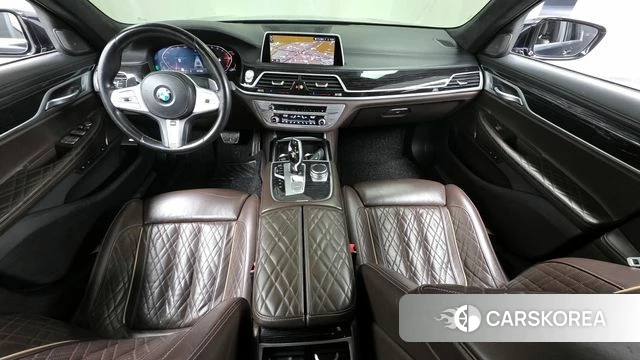 BMW 7 Series (G11) id 3916014 из Кореи 17