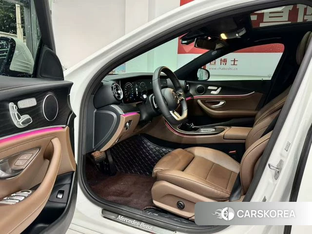 Mercedes-Benz E-class id 4297438 из Китая 14