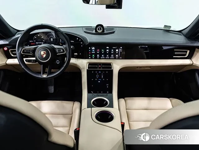 Porsche Taycan id 3405325 из Кореи 15