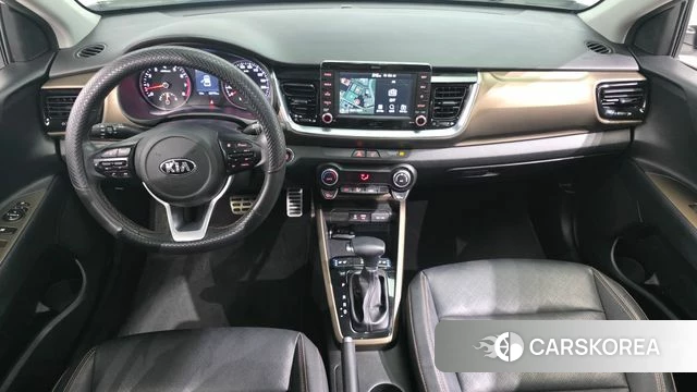 Kia Stonic id 3917080 из Кореи 17