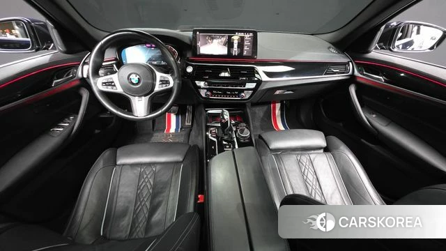 BMW 5 Series (G30) id 4717151 из Кореи 29