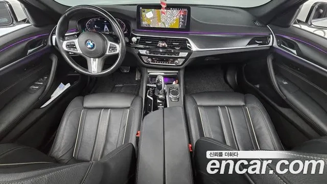 BMW 5 Series (G30) id 2949399 из Кореи 17