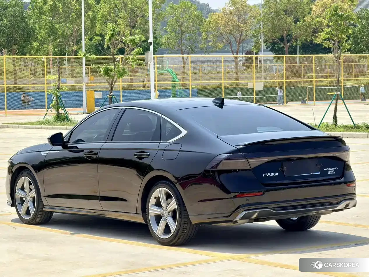 Honda Accord id 4538562 из Китая 25