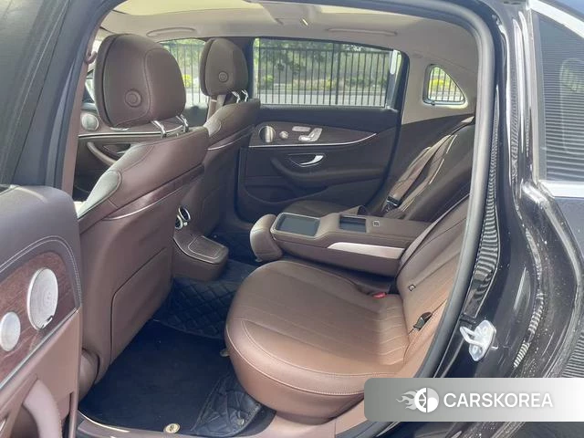 Mercedes-Benz E-class id 4348416 из Китая 7