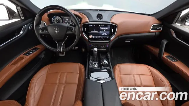 Maserati Ghibli id 2806531 из Кореи 17