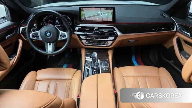 BMW 5 Series (G30) id 3361068 из Кореи 17