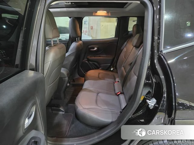 Jeep Renegade id 4186073 из Кореи 17