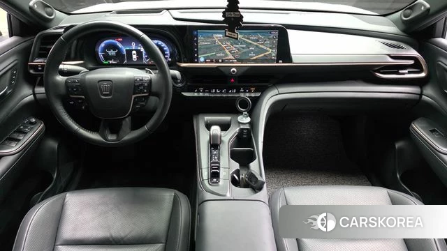 Toyota Crown Crossover id 4516706 из Кореи 17