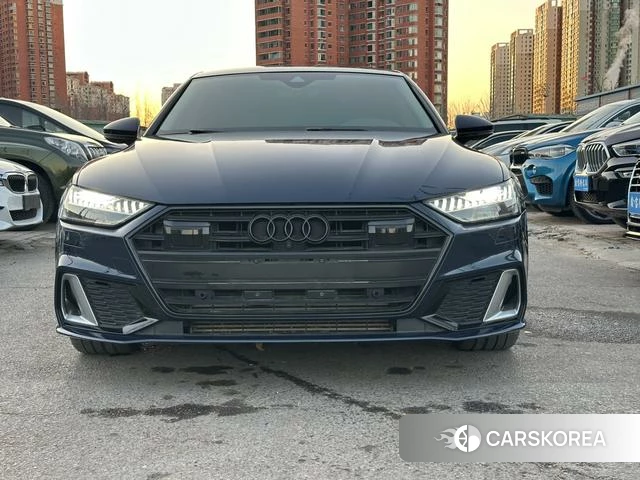 Audi A7L id 4271820 из Китая 16