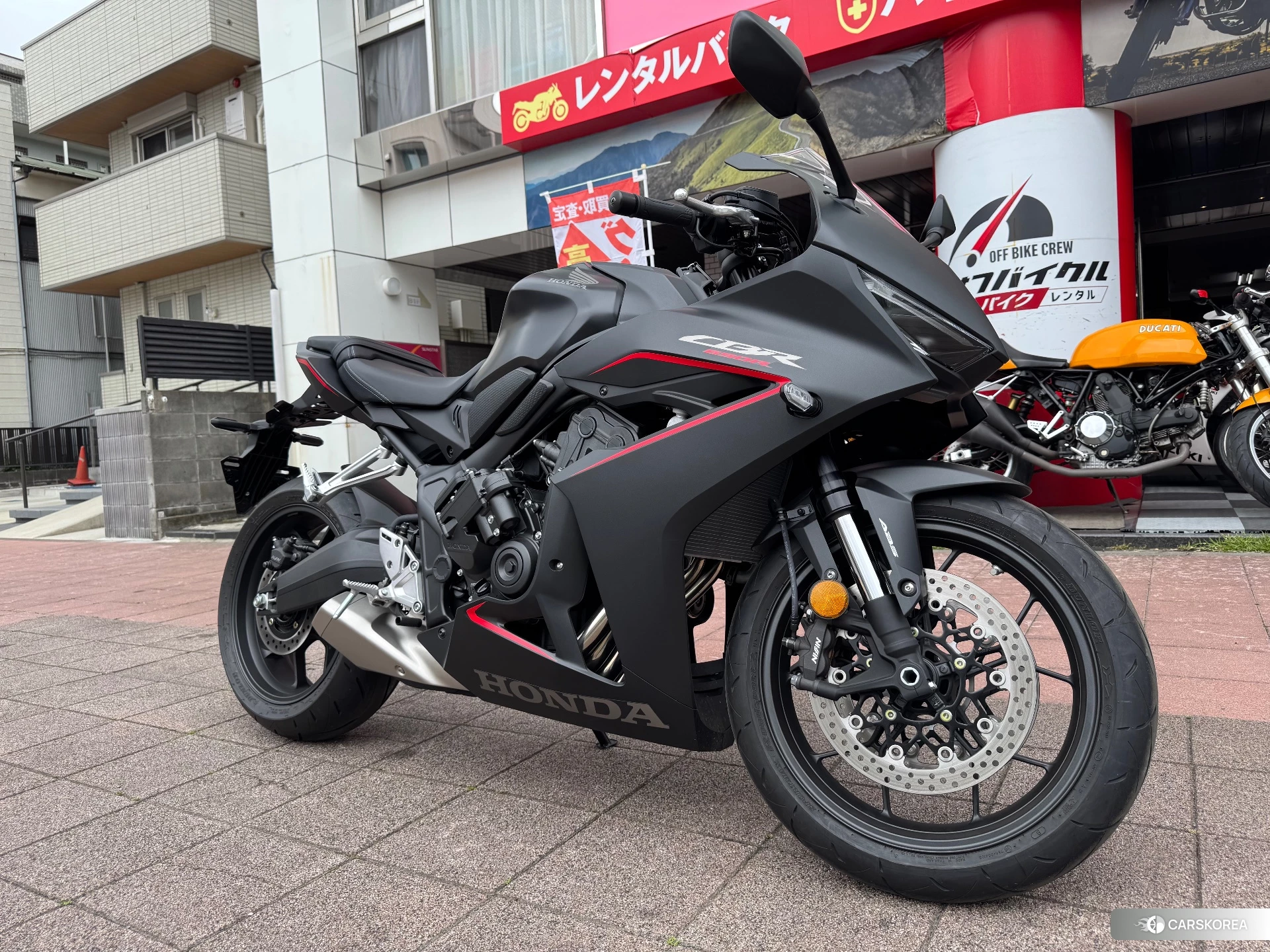 Проданный Honda CBR650R E-CLUTCH id 4313193 из Японии, фото 15