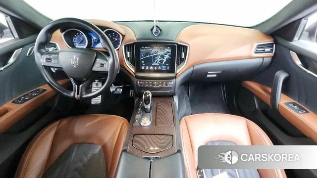 Maserati Ghibli id 4203882 из Кореи 34