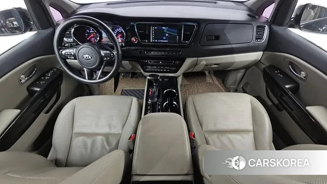 Kia The New Carnival id 3728700 из Кореи 17