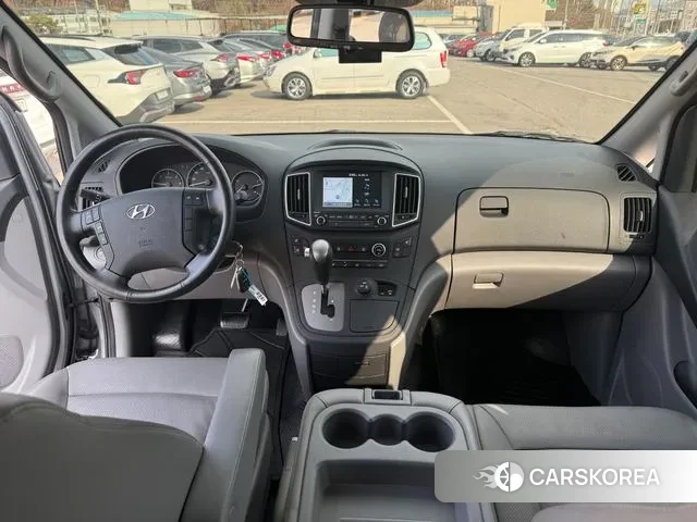 Hyundai The New Grand Starex id 3732864 из Кореи 17