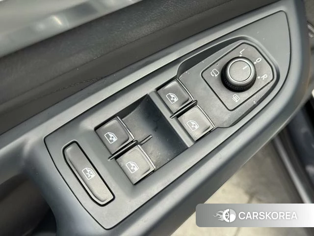 Volkswagen Passat id 4272547 из Китая 18