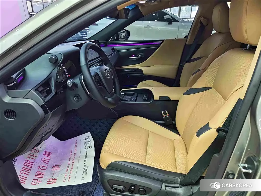 Lexus ES id 4583826 из Китая 15