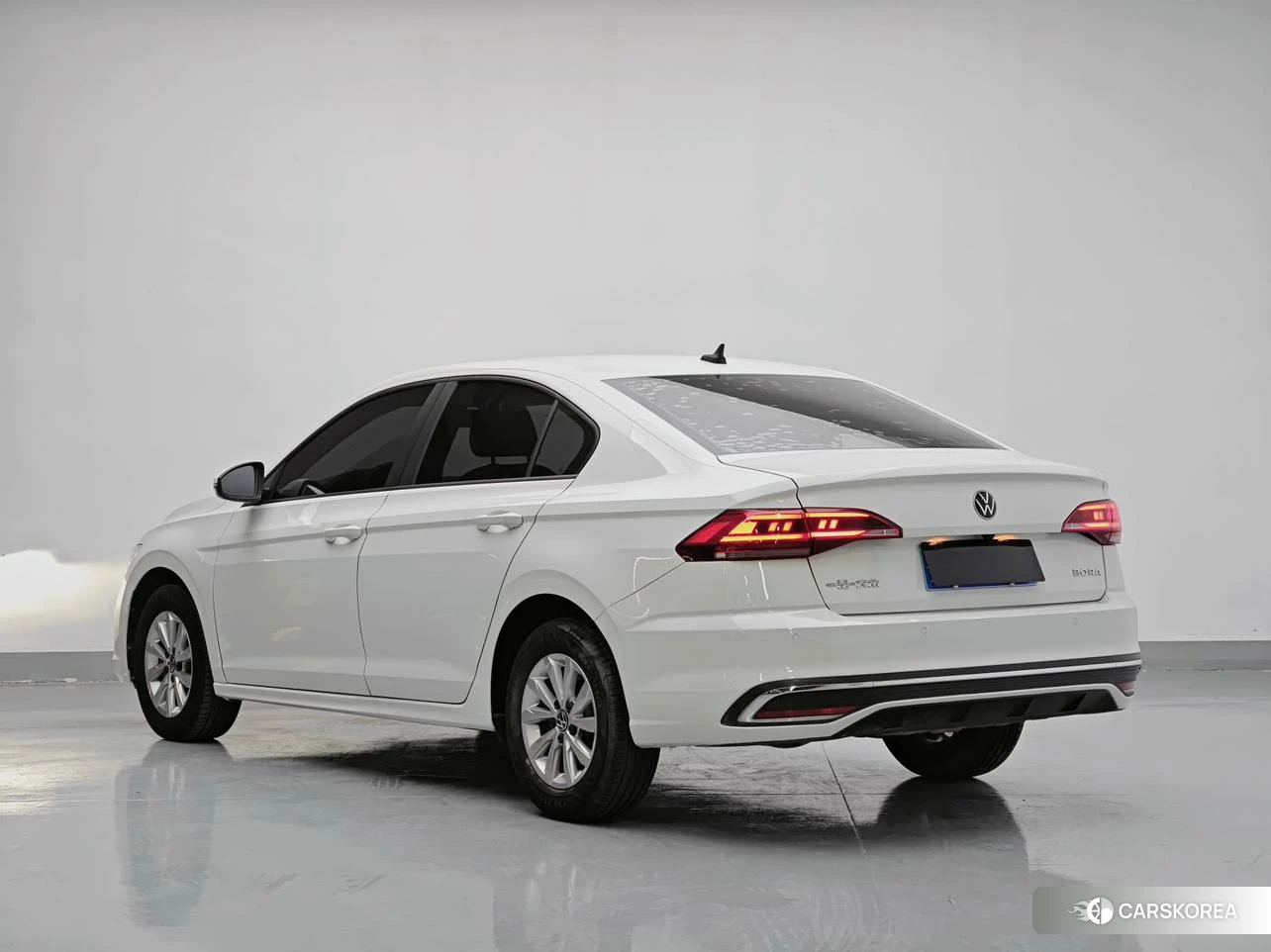 Volkswagen Bora id 4514876 из Китая 16