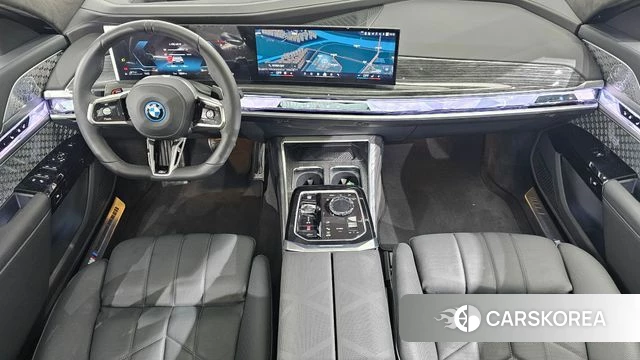 BMW 7 Series (G70) id 4468331 из Кореи 17