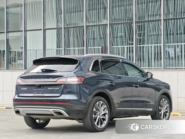 Lincoln Navigator id 3939269 из Китая 14