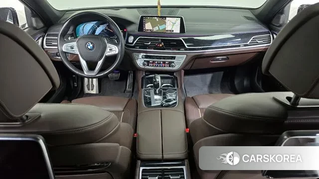 BMW 7 Series (G11) id 3156402 из Кореи 17