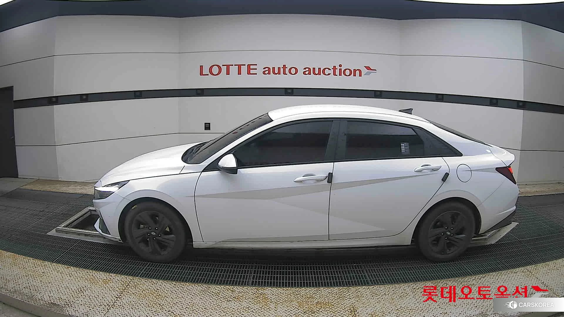 Hyundai Avante id 4289421 из Кореи 33