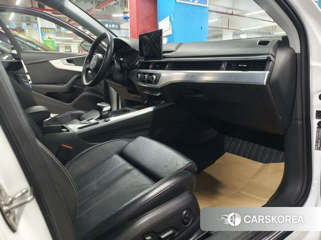 Audi A4L id 4387460 из Китая 11
