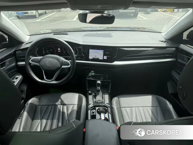 Volkswagen Passat id 4211592 из Китая 12