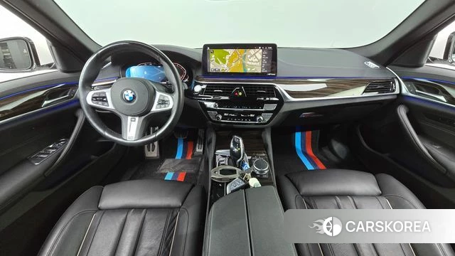 BMW 5 Series (G30) id 4529937 из Кореи 31
