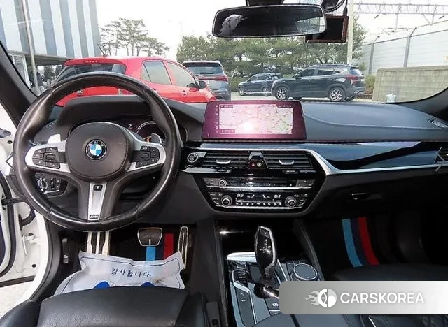 BMW 5 Series (G30) id 3766755 из Кореи 15