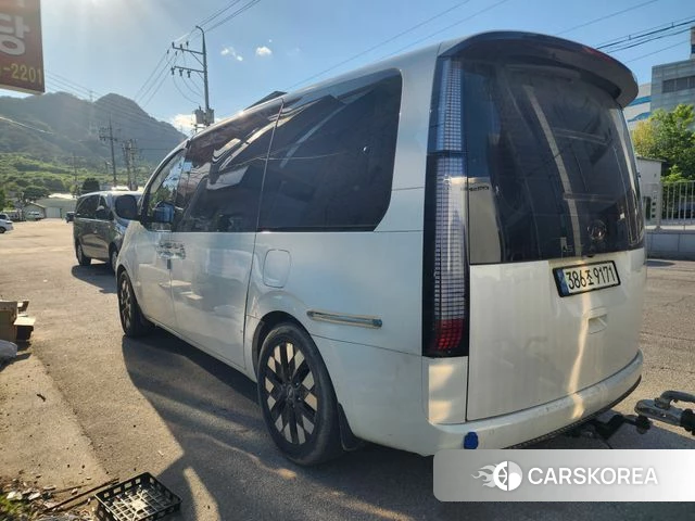 Hyundai Staria id 4298752 из Кореи 13