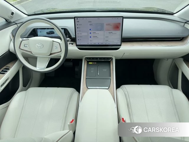 Toyota Platinum Wisdom 7 id 4359678 из Китая 16