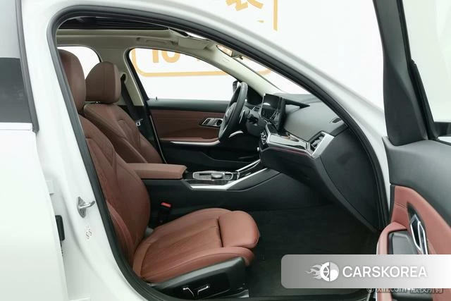 BMW 3 series id 4275997 из Китая 21