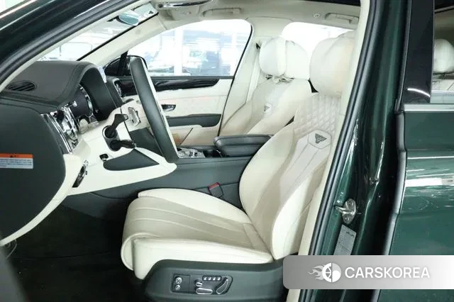 Bentley Bentayga id 3021373 из Кореи 17