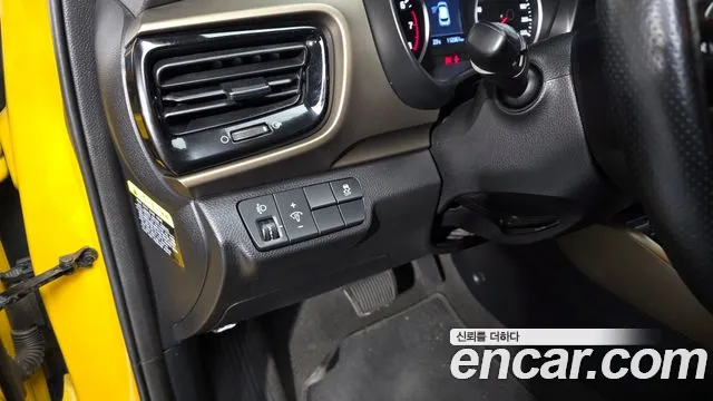 Kia Stonic id 2791646 из Кореи 17