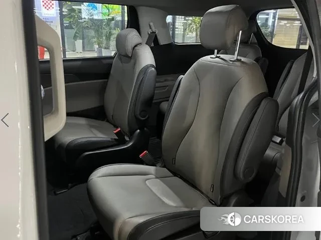 Kia The New Carnival 4th Generation id 3706576 из Кореи 15