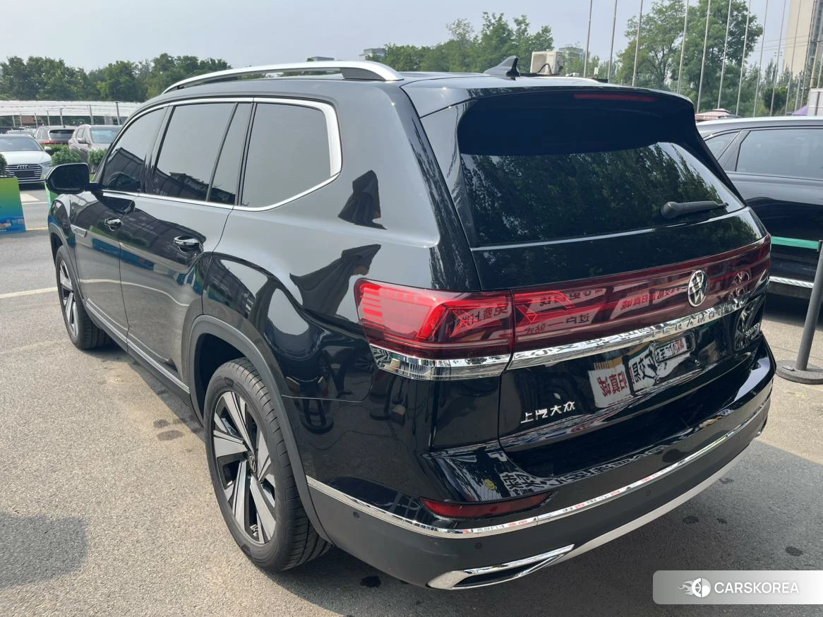 Volkswagen Tourang id 4498514 из Китая 17