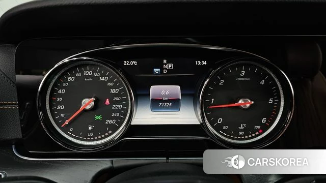 Mercedes-Benz E-Class W213 id 3801444 из Кореи 17