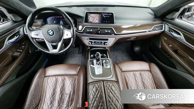 BMW 7 Series (G11) id 3561692 из Кореи 17