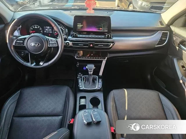 Kia Seltos id 3611609 из Кореи 17