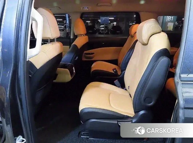 Kia Carnival 4th generation id 3023038 из Кореи 16