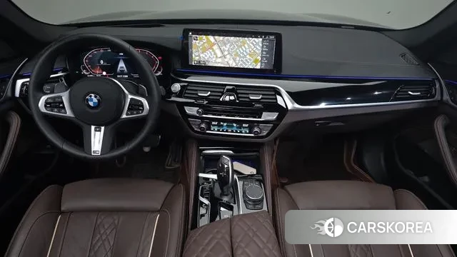 BMW 5 Series (G30) id 3289479 из Кореи 17