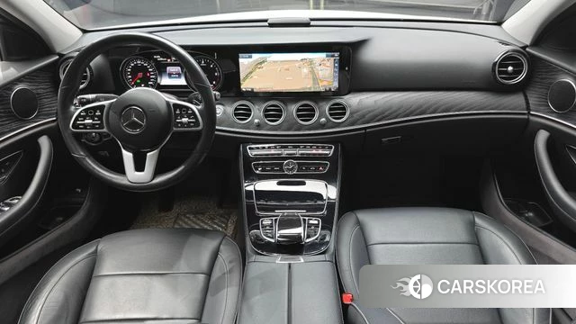 Mercedes-Benz E-Class W213 id 4568331 из Кореи 17