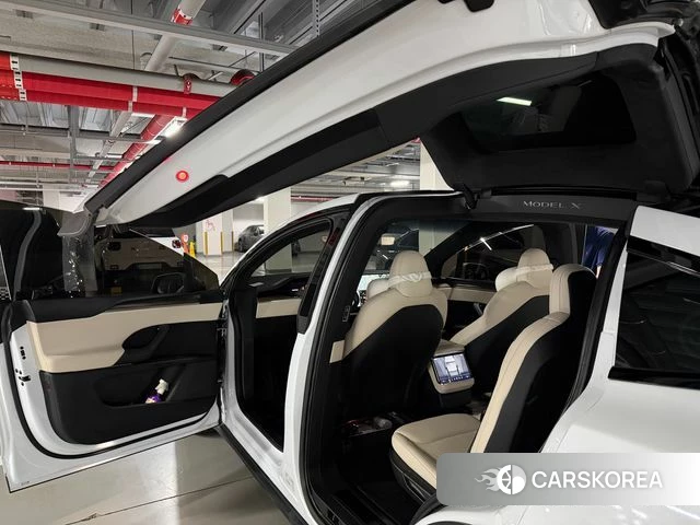 Tesla Model X id 4696494 из Кореи 9