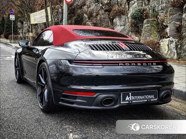 Porsche 911(992) id 3661321 из Кореи 17