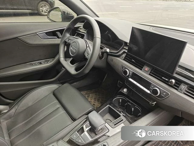 Audi A4L id 4290709 из Китая 7