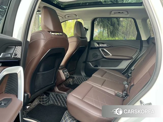 BMW X1 id 4271755 из Китая 13