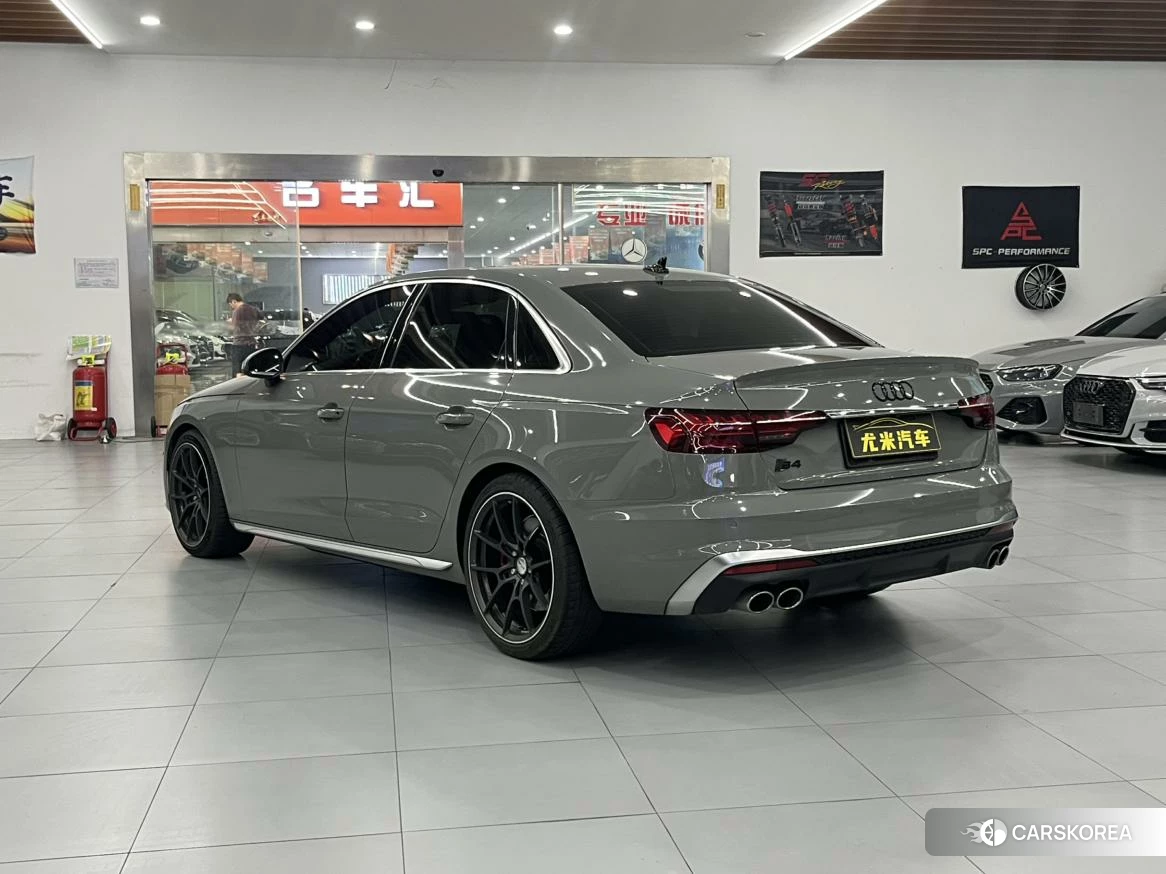 Audi S4 id 4413262 из Китая 10