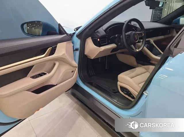 Porsche Taycan id 3289305 из Кореи 17