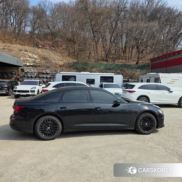 Audi A6 (C8) id 3834240 из Кореи 17