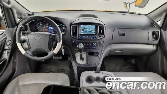 Hyundai The New Grand Starex id 2514012 из Кореи 17