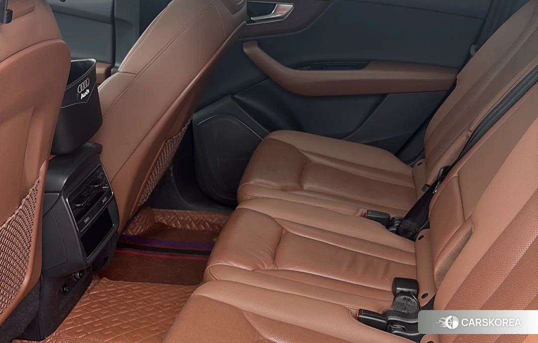 Audi Q7 id 4419138 из Китая 12